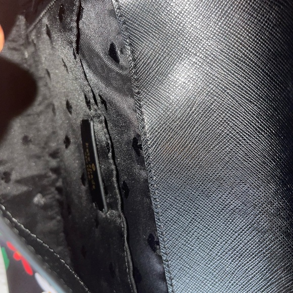 Kate Spade Carson Sailing Floral Black purse - Picture 2 of 3